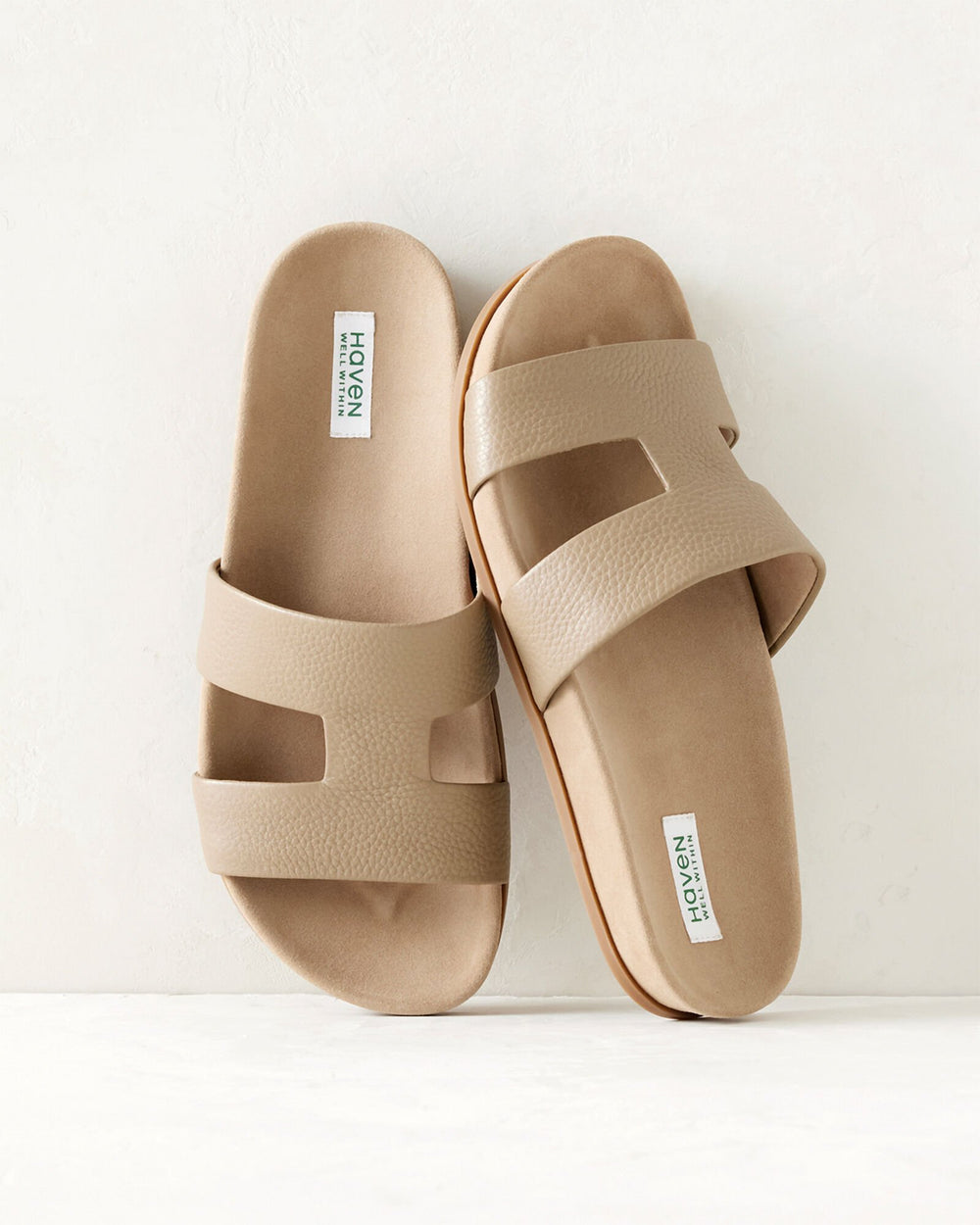 PEBBLED CUTOUT SLIDES | Talbots US