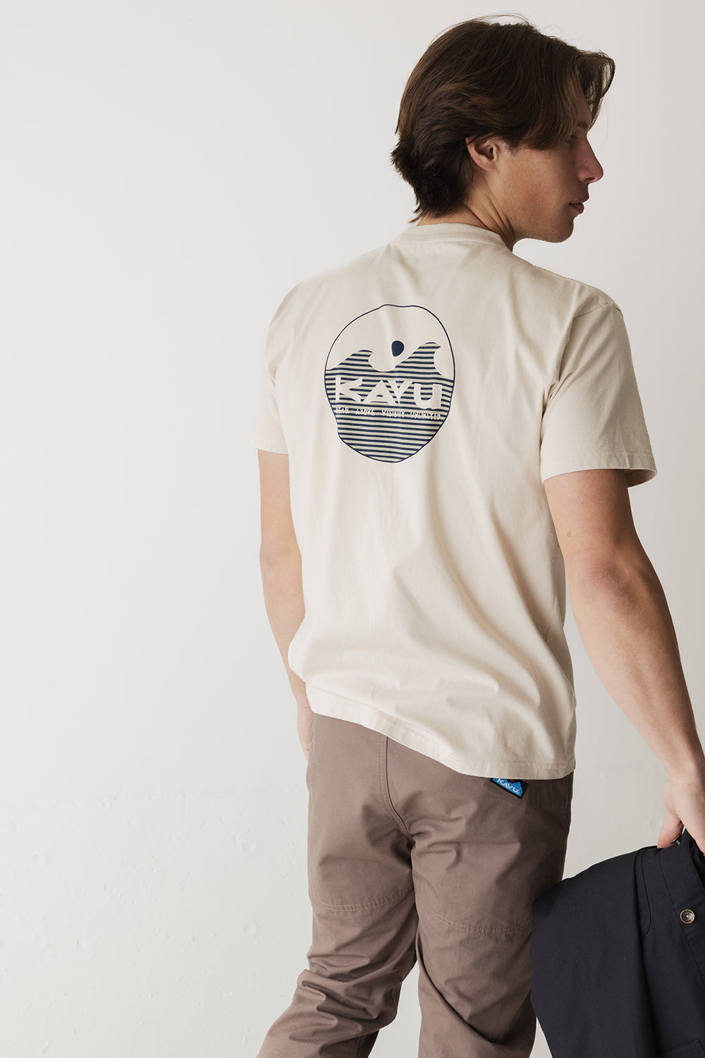 KAVU Waves
