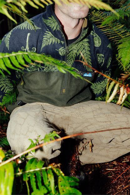 KAVU Winter Throwshirt