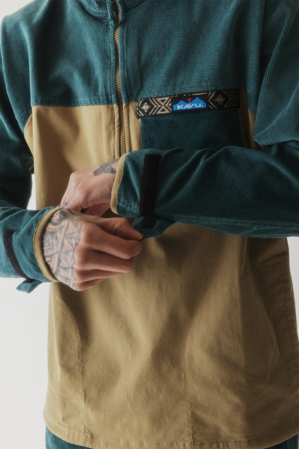 KAVU Throwshirt Flex
