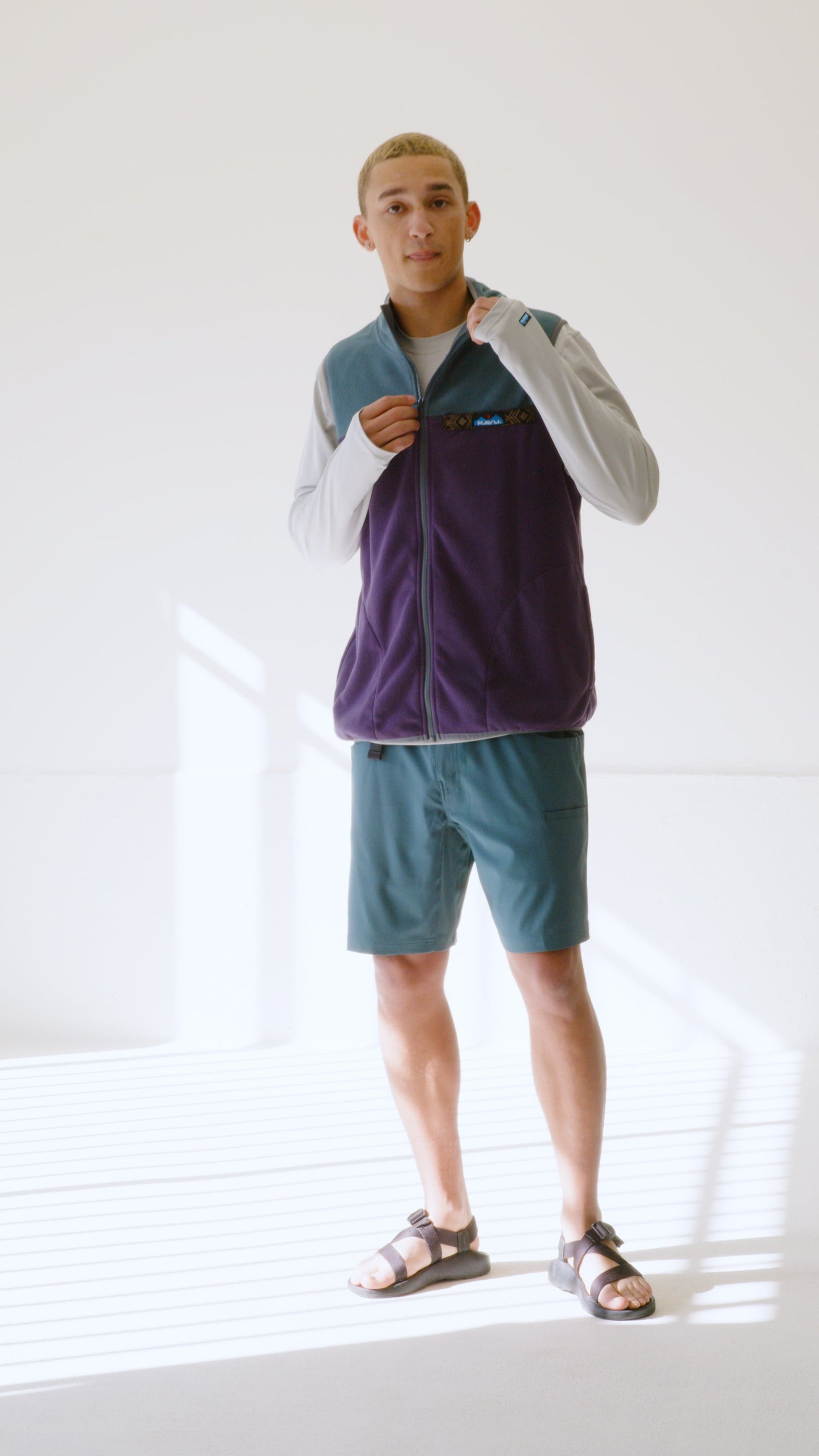 KAVU West Vest