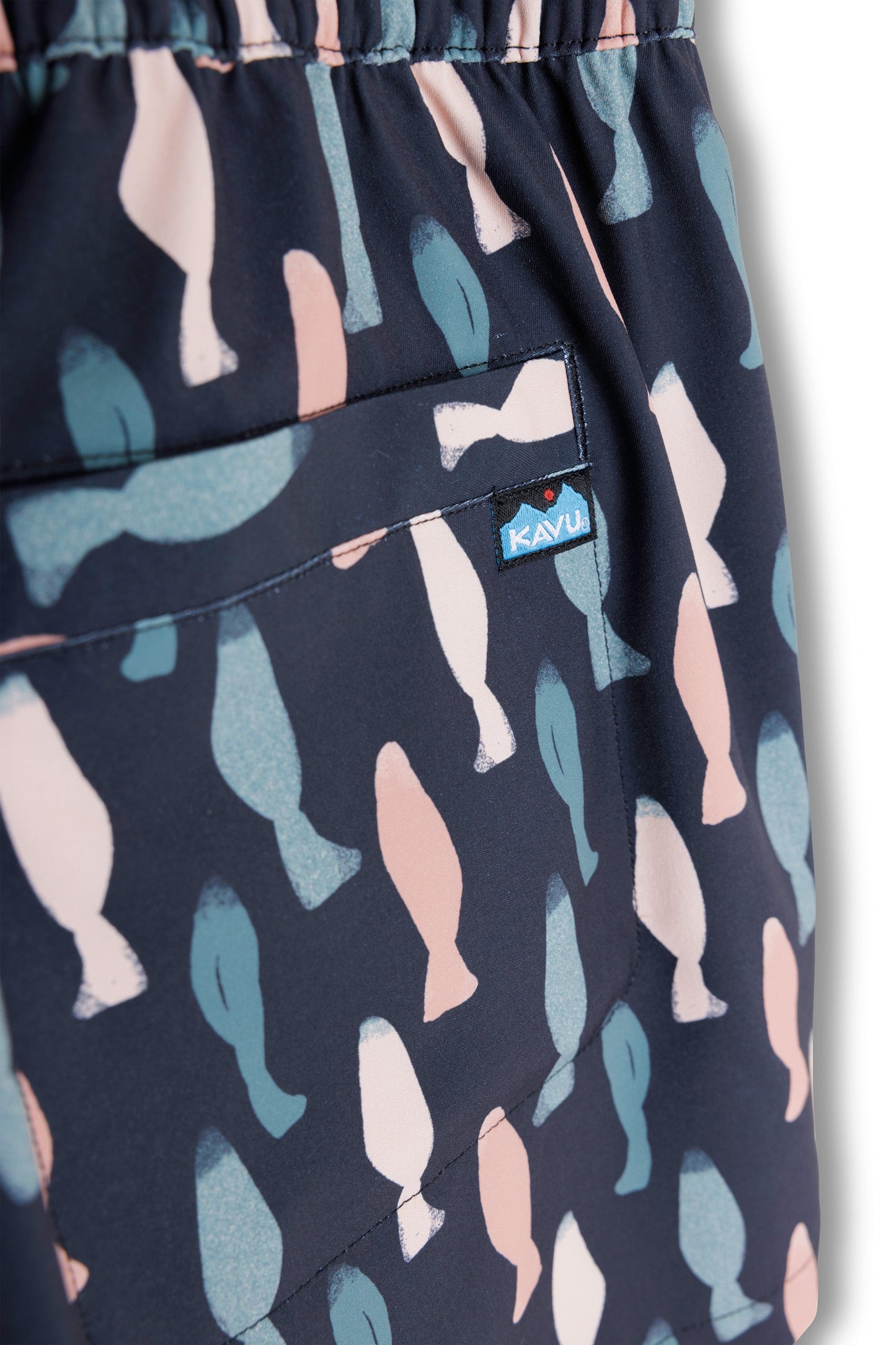 KAVU Kick Out
