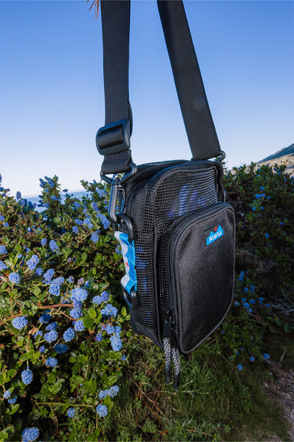 KAVU On The Move