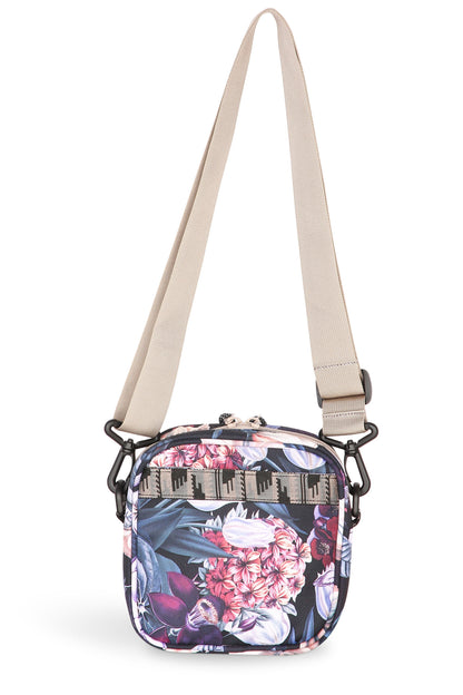 KAVU Globetrot