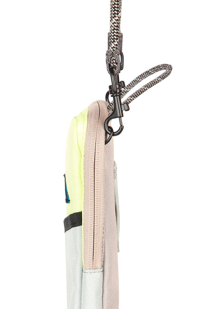 KAVU Essential Case