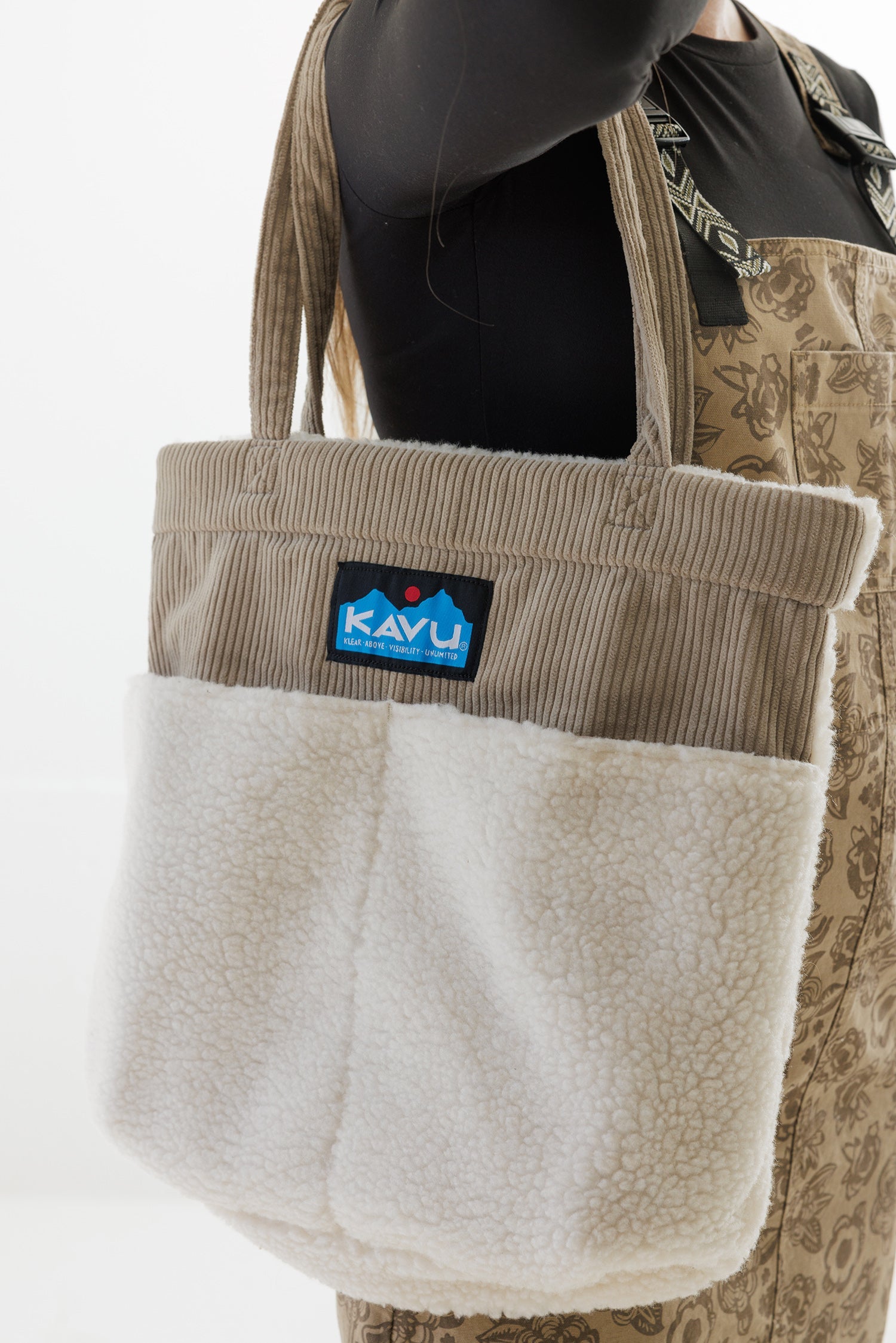 KAVU Tote It All