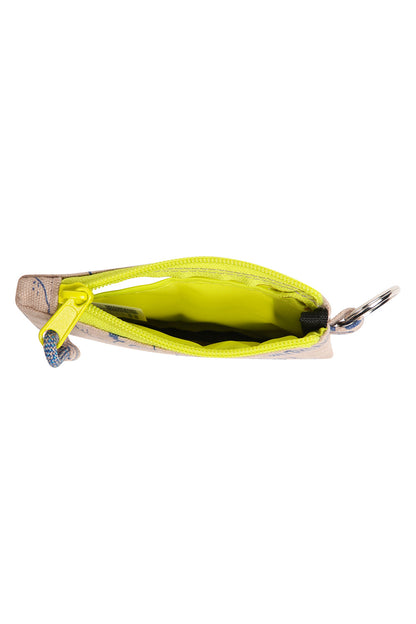 KAVU Stirling