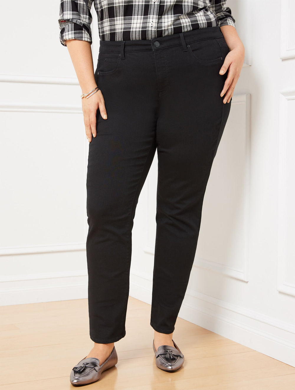 PLUS SIZE HIGH-WAIST STRAIGHT-LEG JEANS - BLACK | Talbots online