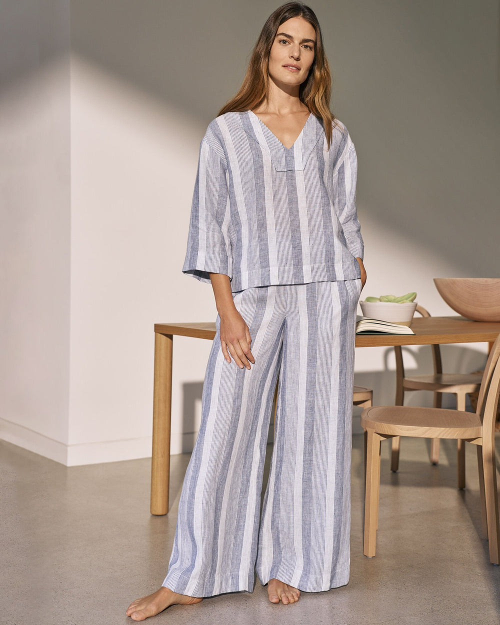 LINEN OMBRÉ STRIPE V-NECK TOP | Talbots discount