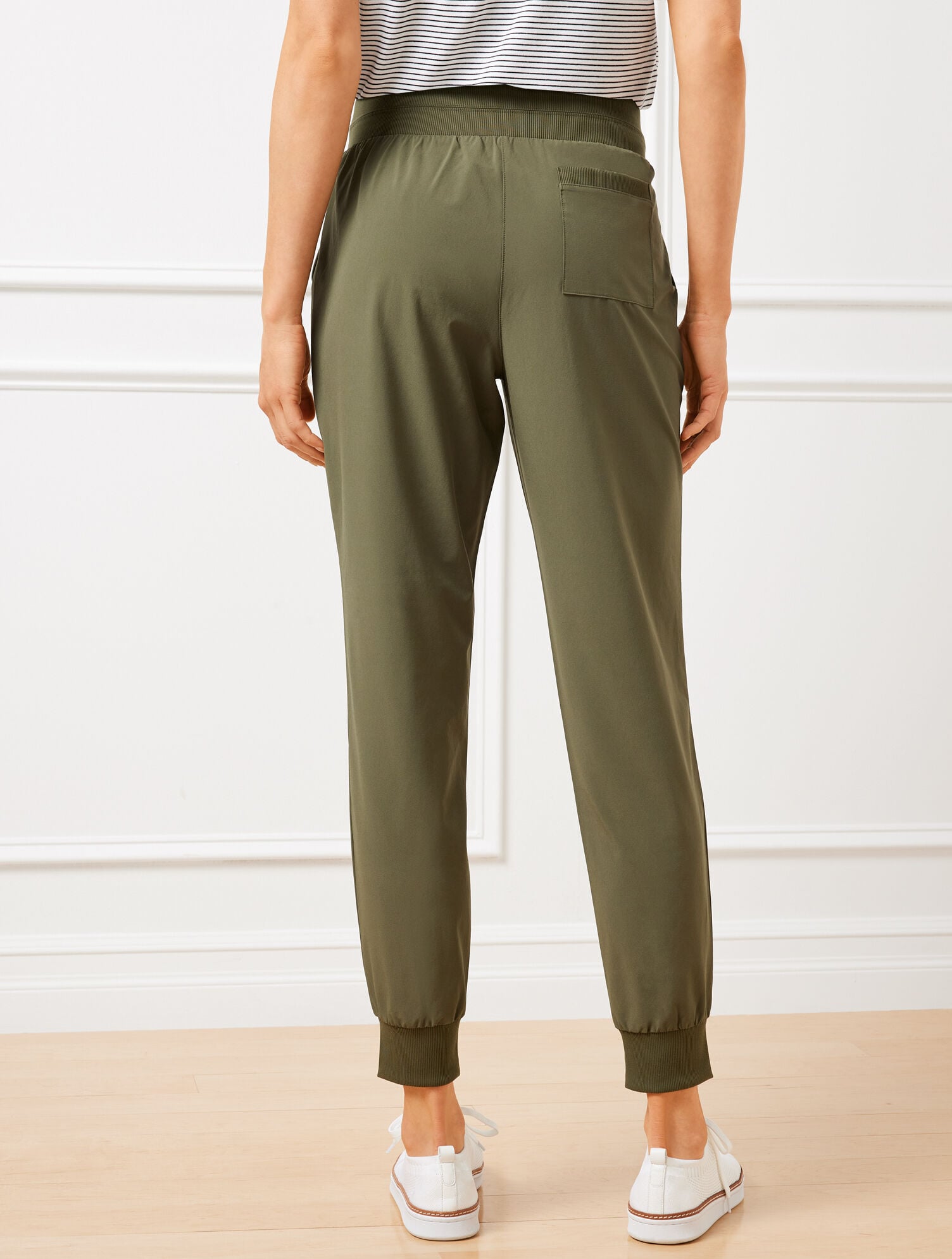 LIGHTWEIGHT WOVEN STRETCH JOGGERS | Talbots for sale