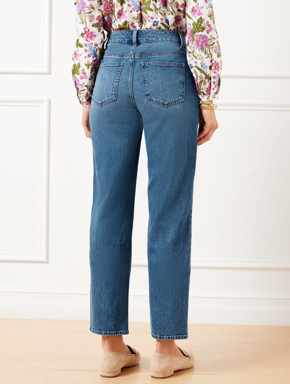 MID RISE STOVEPIPE STRAIGHT LEG JEANS - KINGSTON WASH | Talbots US