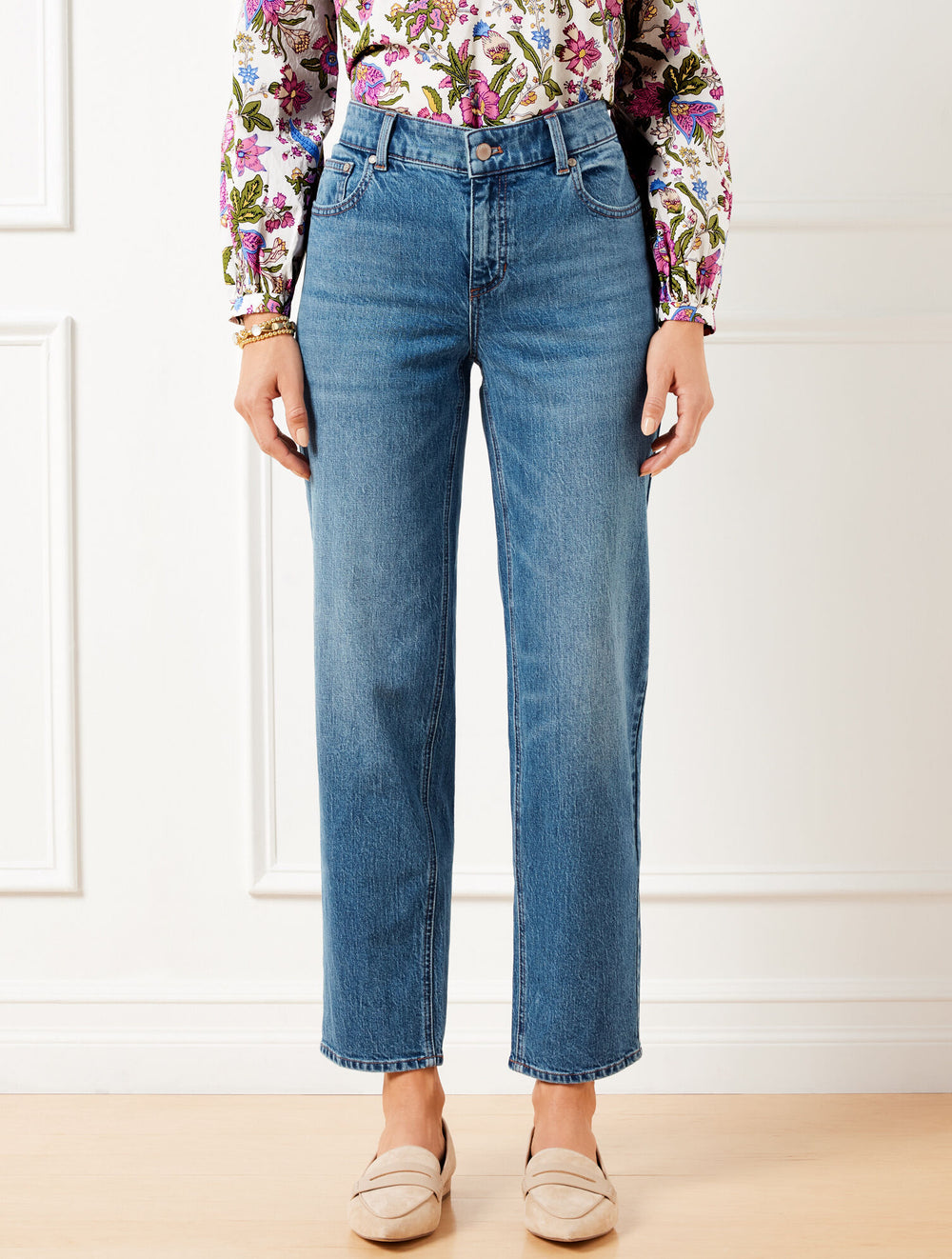 MID RISE STOVEPIPE STRAIGHT LEG JEANS - KINGSTON WASH | Talbots US