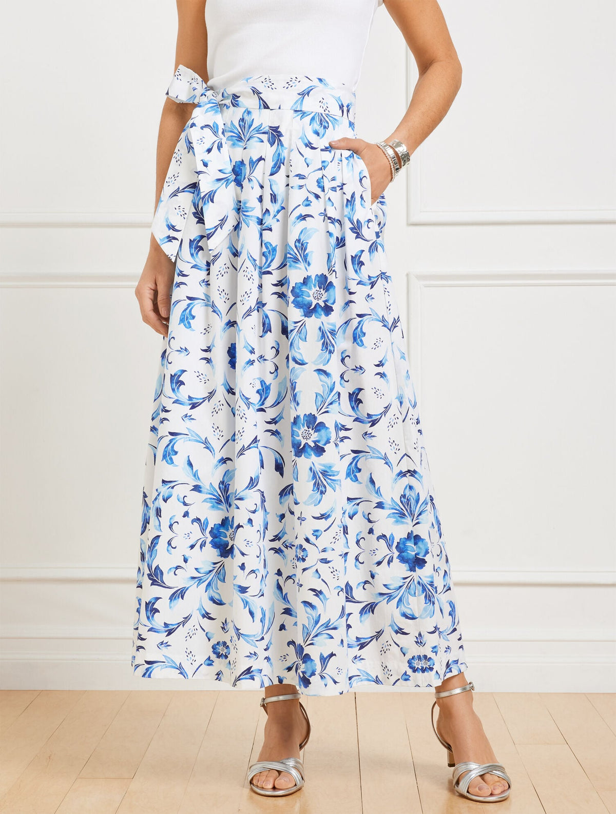 PIPER PLEATED PATIO SKIRT - BEAUTIFUL SCROLL | Talbots on sale