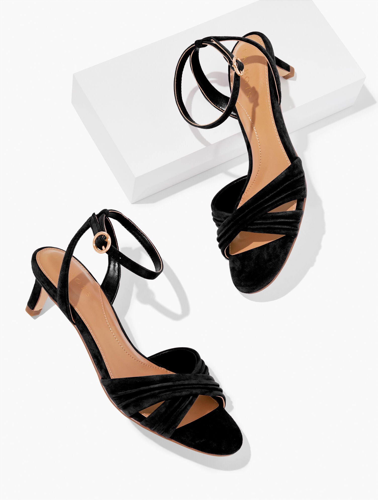 BLACK,5M,Medium