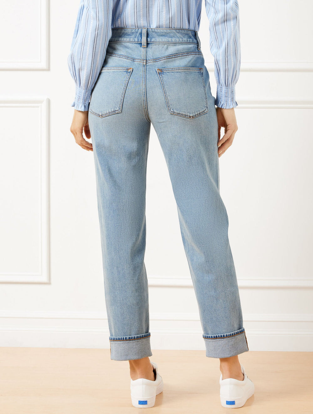 EVERYDAY RELAXED JEANS - CANARSIE WASH | Talbots for sale