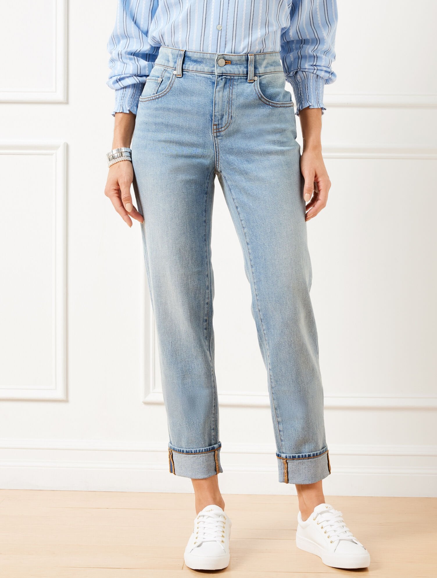 EVERYDAY RELAXED JEANS - CANARSIE WASH | Talbots for sale