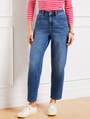 RELAXED TAPERED BARREL LEG JEANS - QUINN WASH | Talbots online
