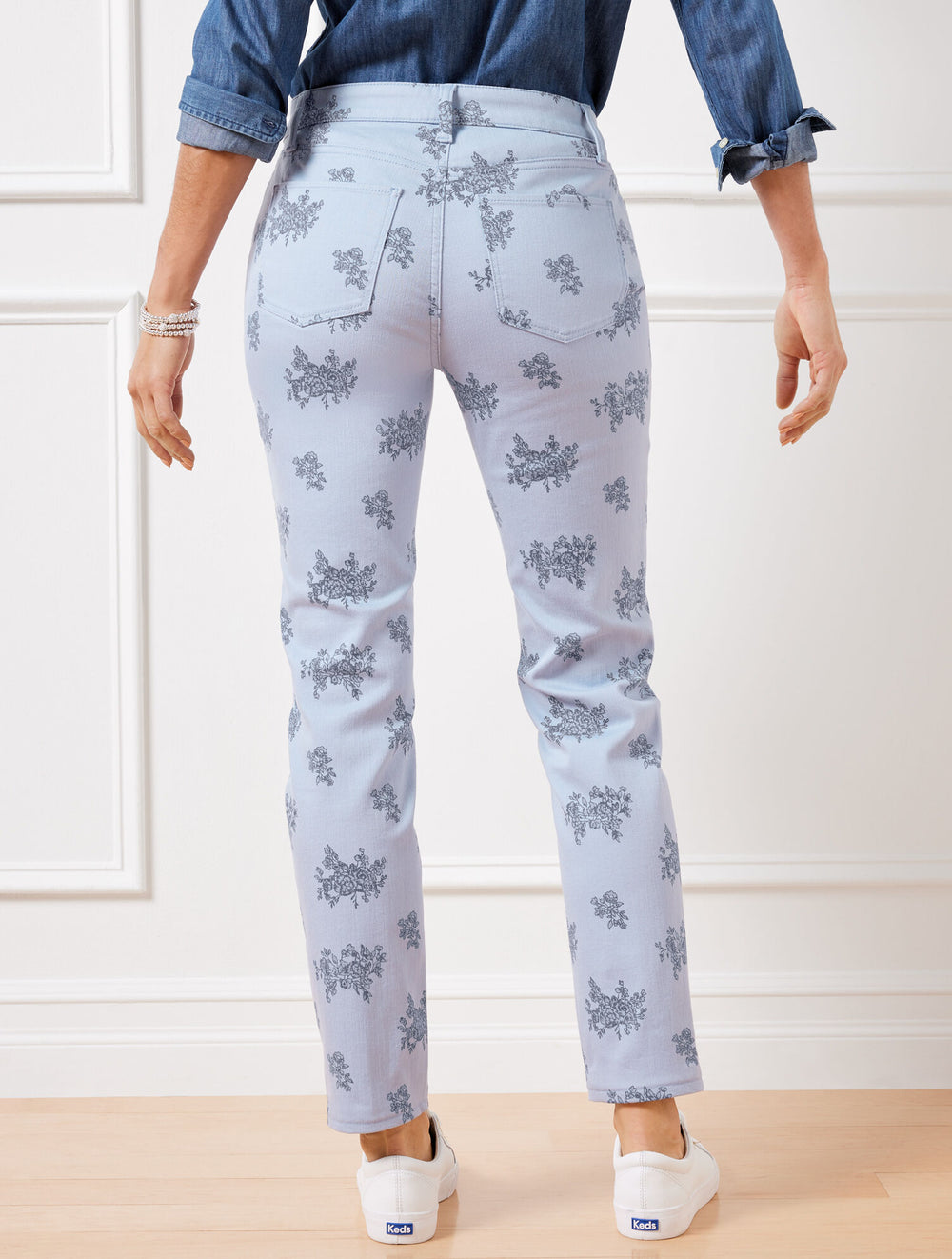 SLIM ANKLE JEANS - FLORAL BUNCHES - CURVY FIT | Talbots near me
