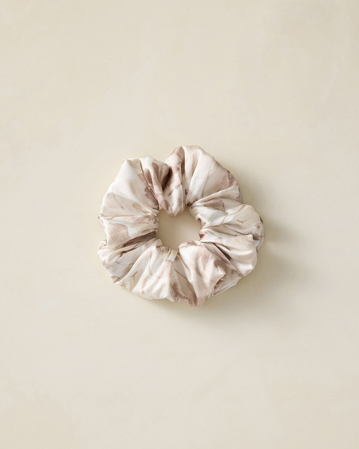 WASHABLE SILK TRANQUIL FLORAL SCRUNCHIE | Talbots on sale