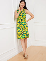 EFFORTLESS JERSEY SLEEVELESS SHIFT DRESS - LEMON BUNCHES | Talbots US