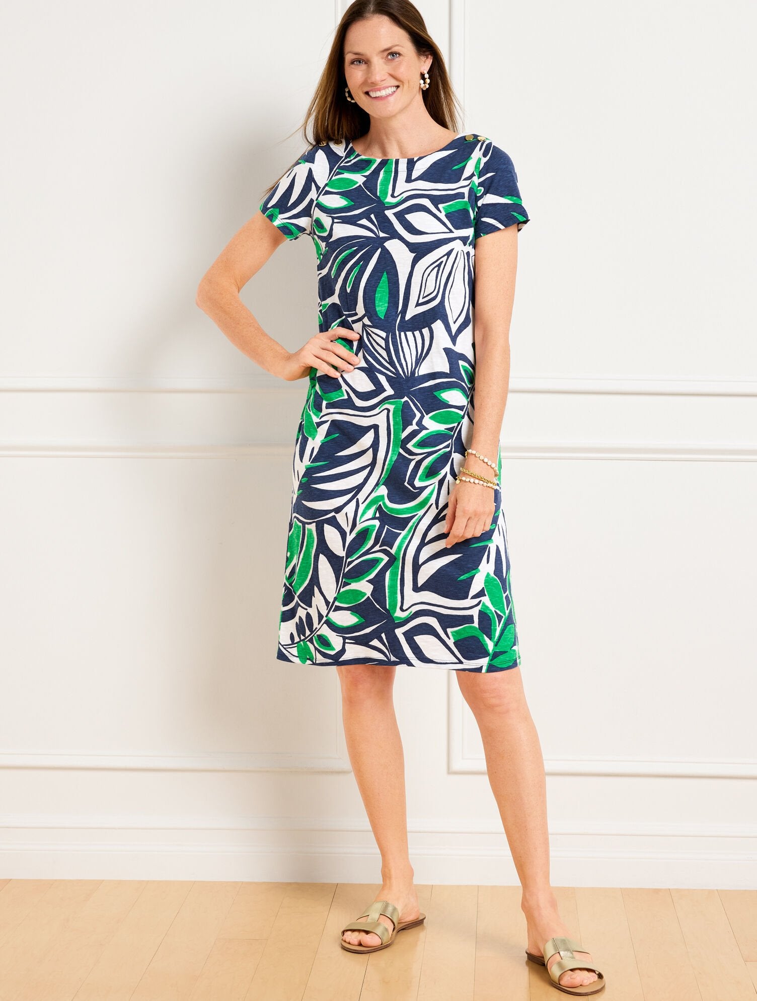 NANTUCKET SLUB SHORT SLEEVE SHIFT DRESS - EXPRESSIVE PALMS | Talbots discount