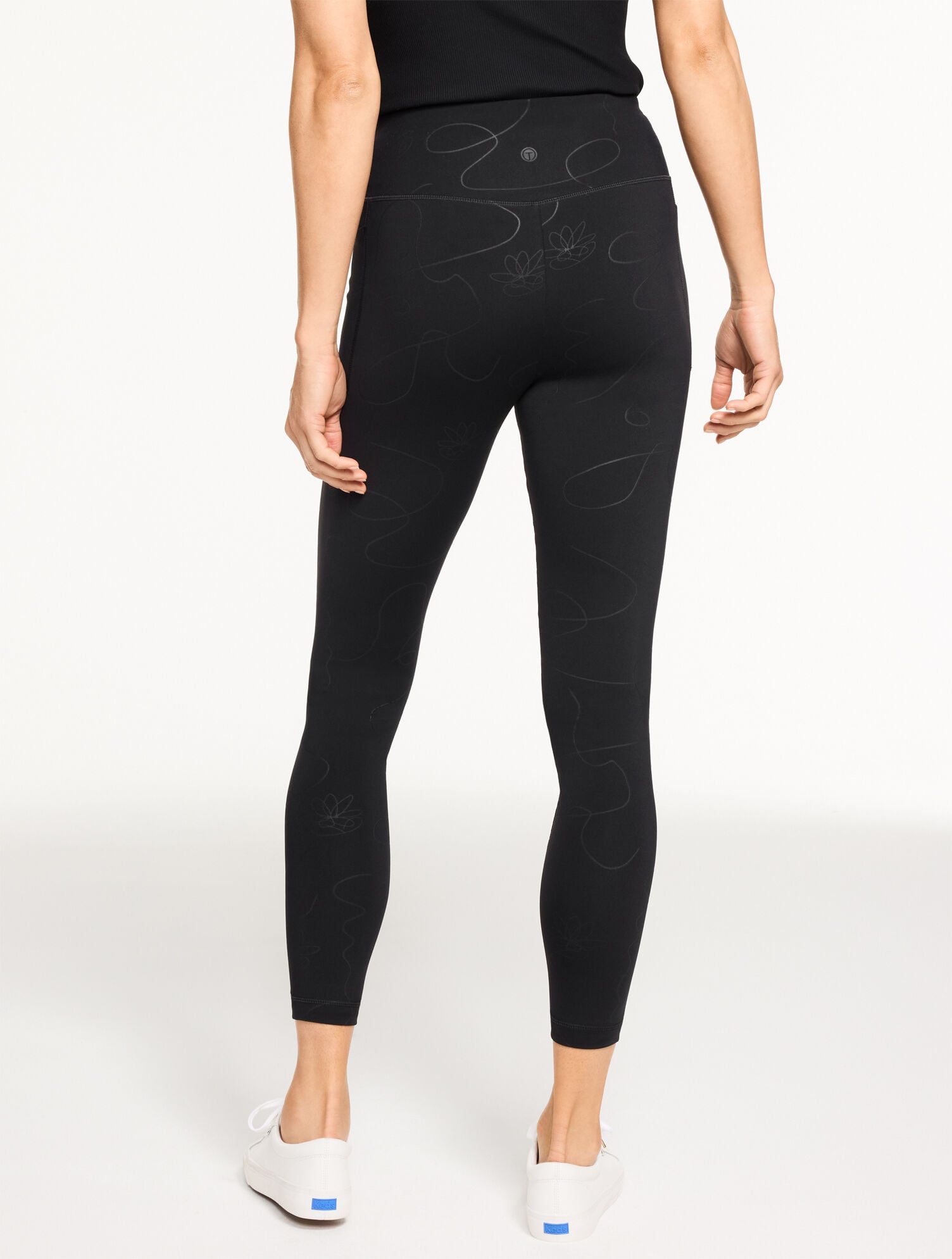 OUT & ABOUT LEGGINGS - LINEAR FLORAL | Talbots near me