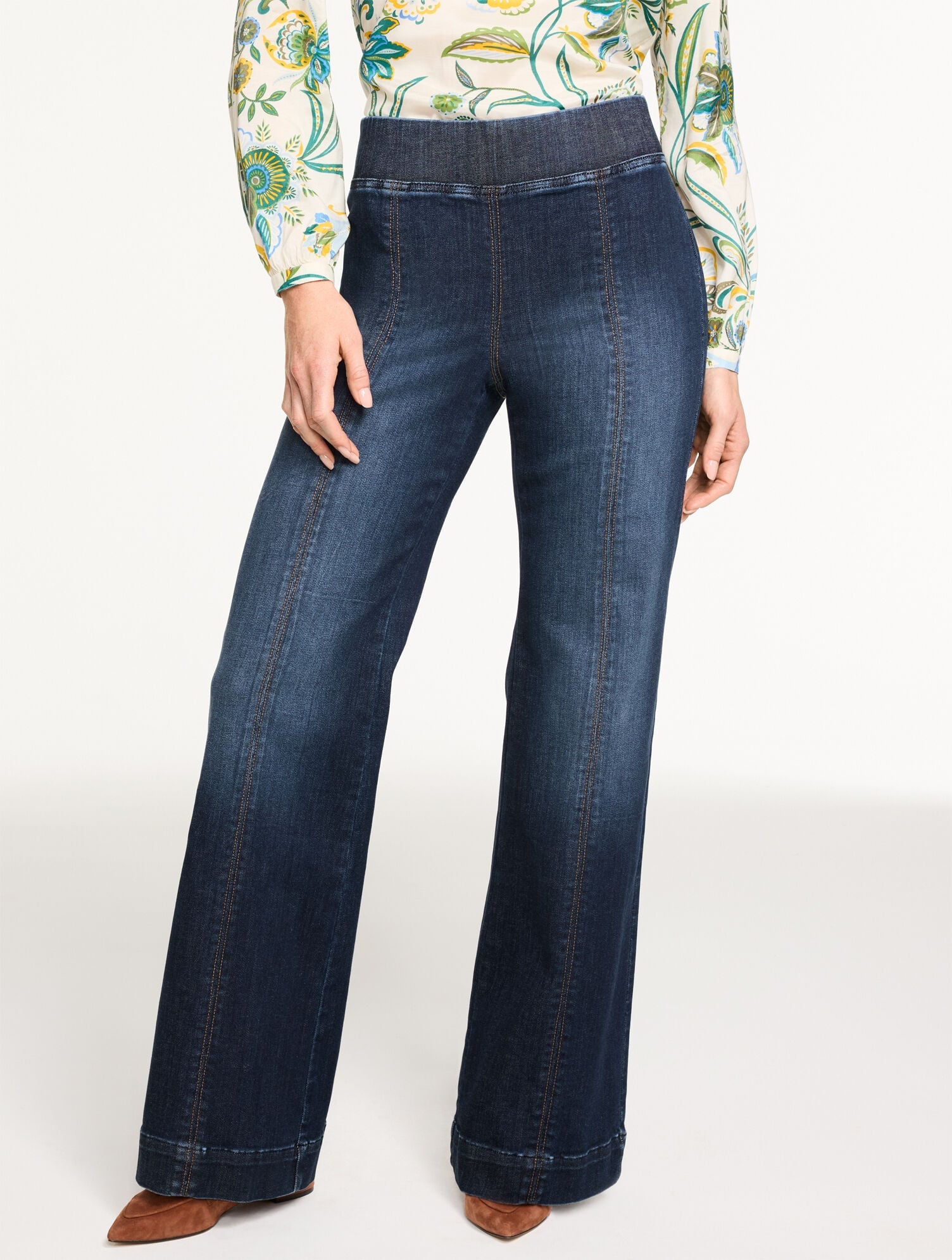 FLARE LEG PULL-ON TRAVEL JEANS - BEEKMAN WASH | Talbots discount