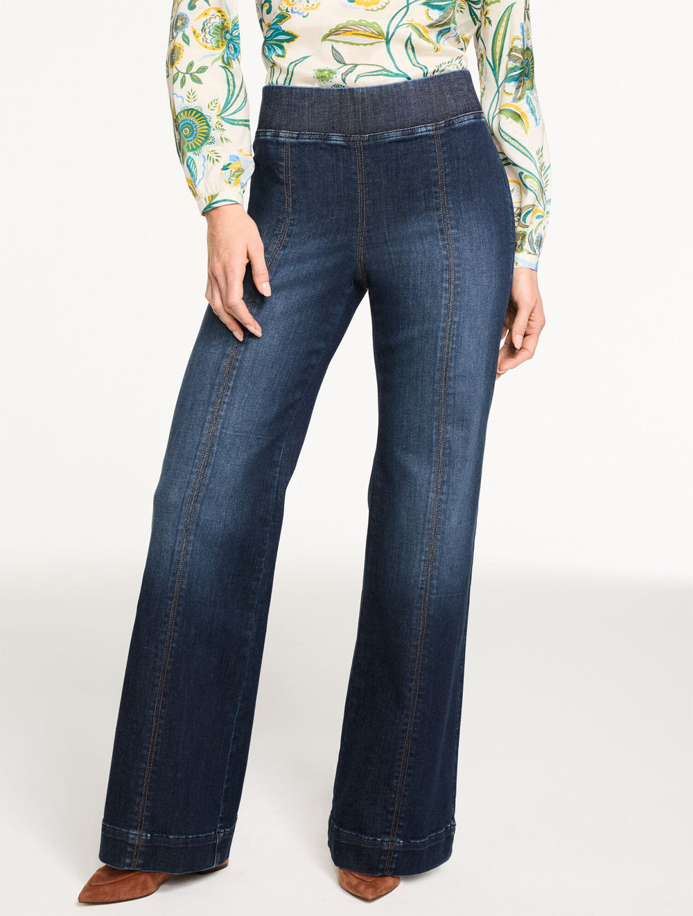 FLARE LEG PULL-ON TRAVEL JEANS - BEEKMAN WASH | Talbots discount