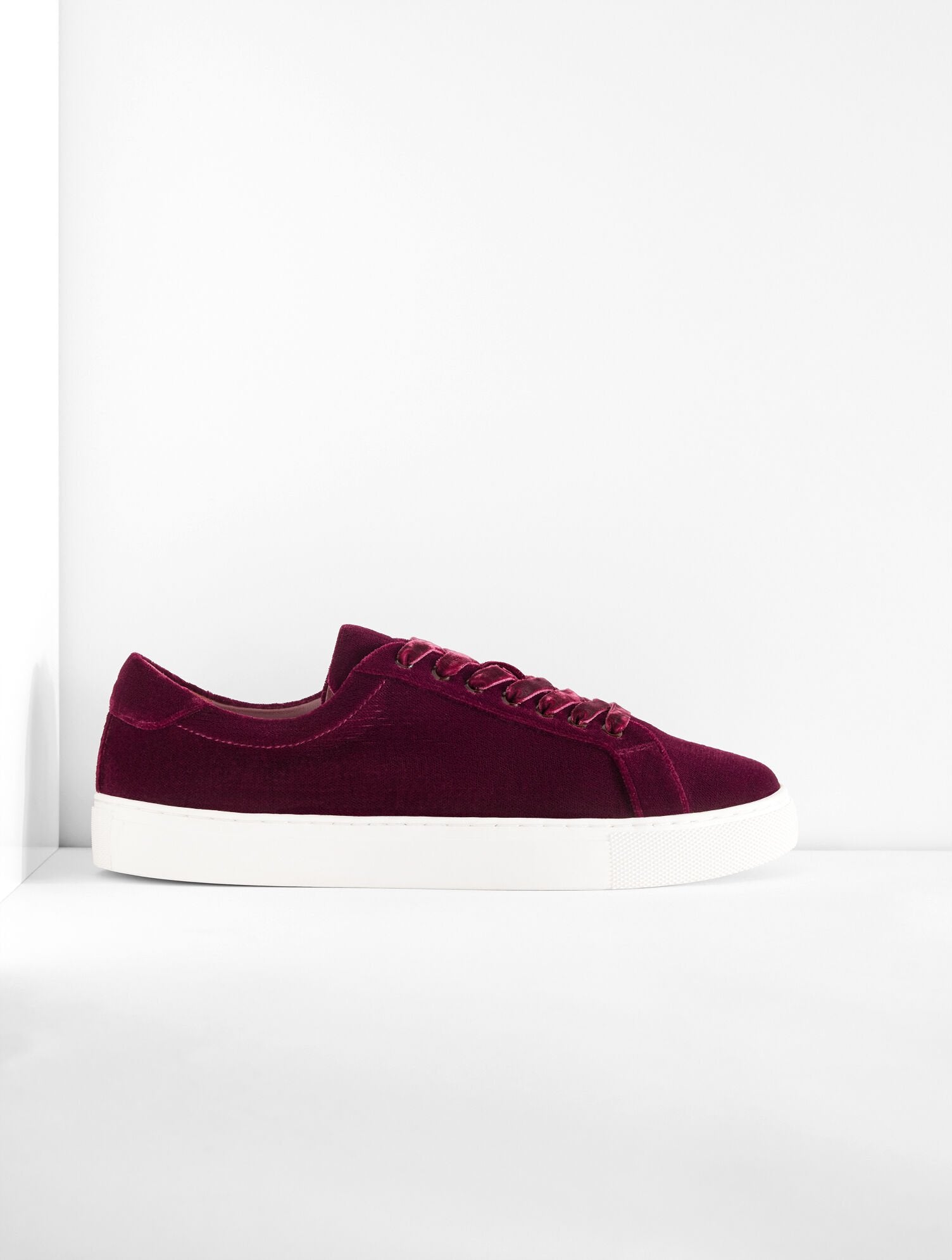 AUBREY VELVET SNEAKERS | Talbots online