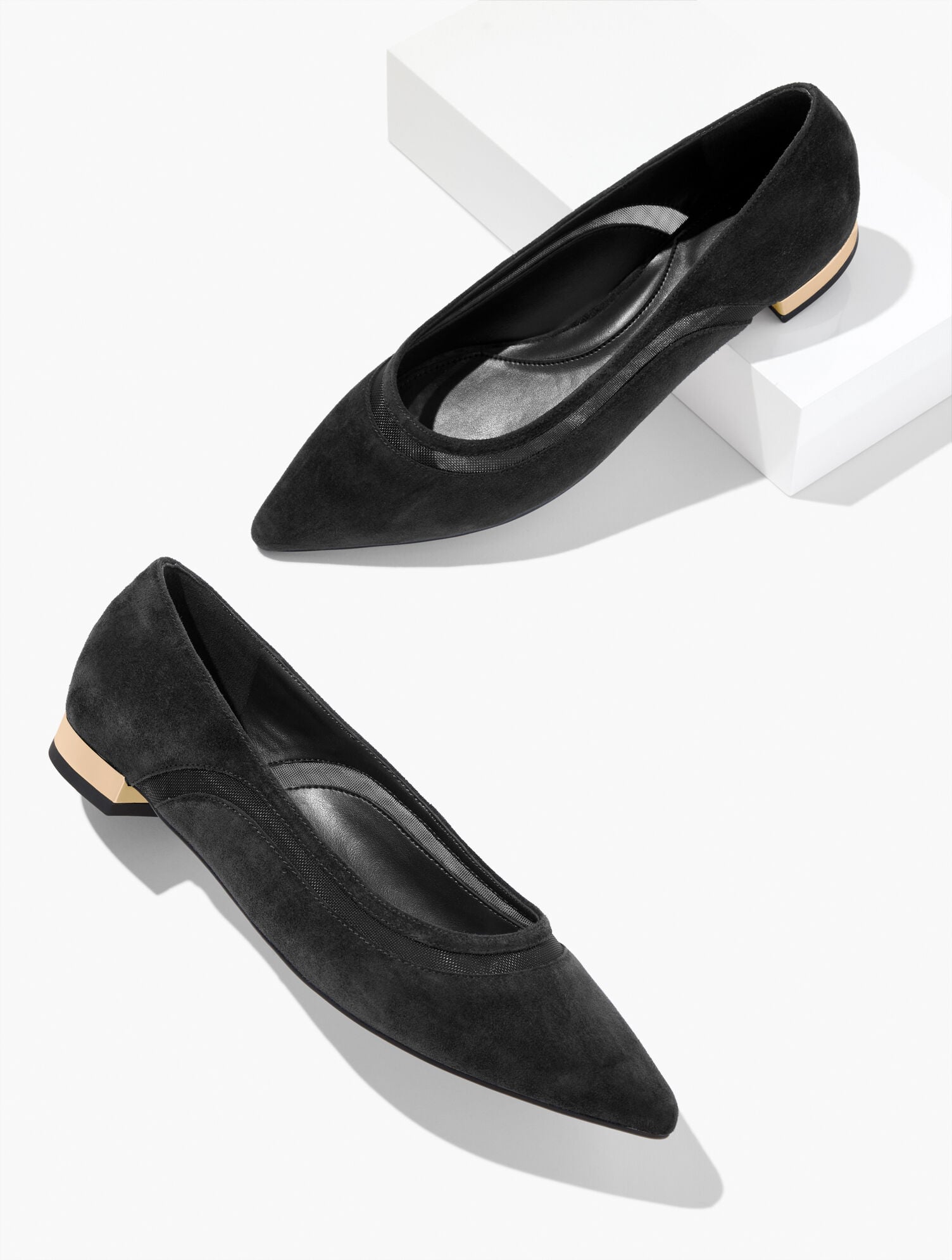 BLACK,5M,Medium