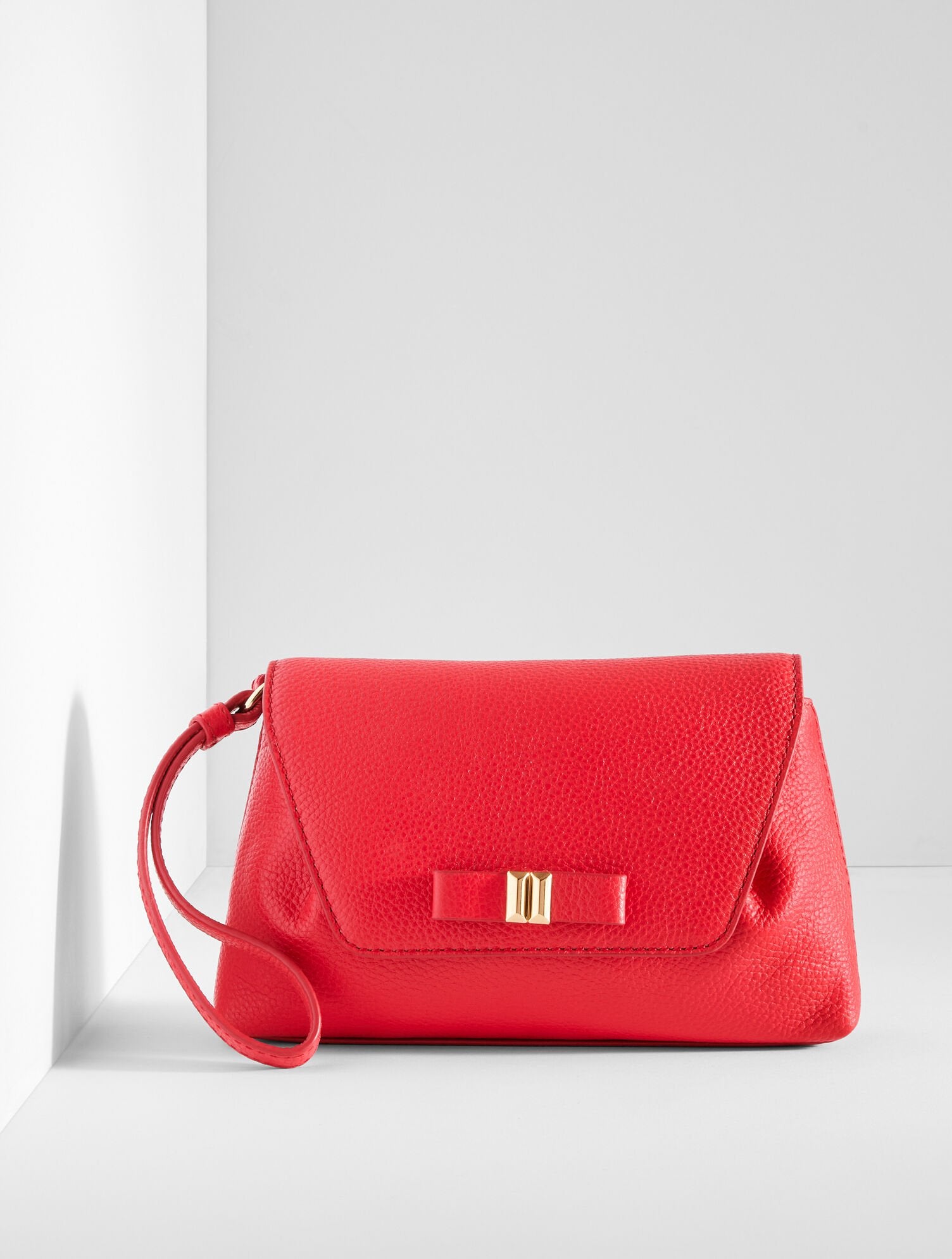 PEBBLE LEATHER WRISTLET | Talbots discount