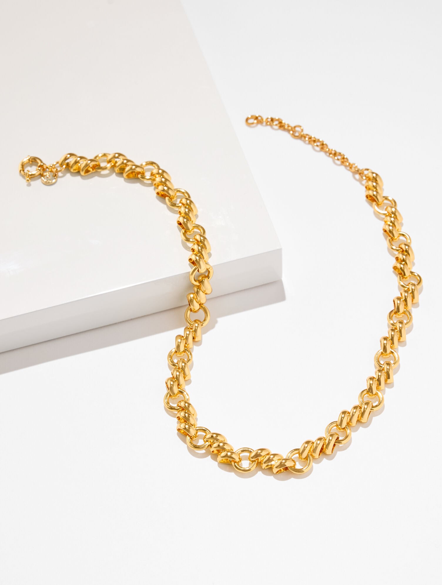 TRI LINKS NECKLACE | Talbots online
