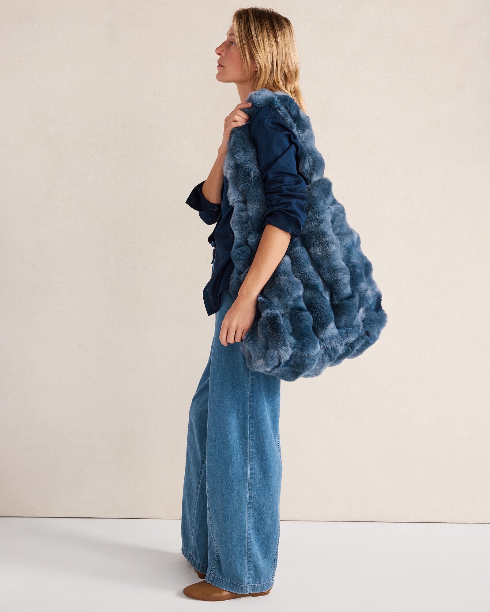 FAUX FUR THROW BLANKET AND TOTE | Talbots sale
