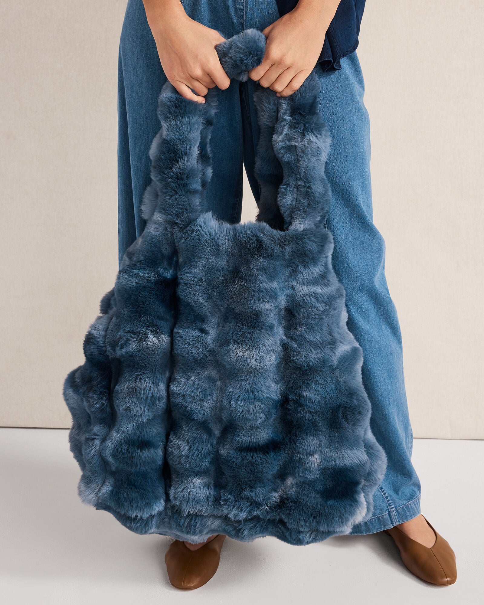 FAUX FUR THROW BLANKET AND TOTE | Talbots sale