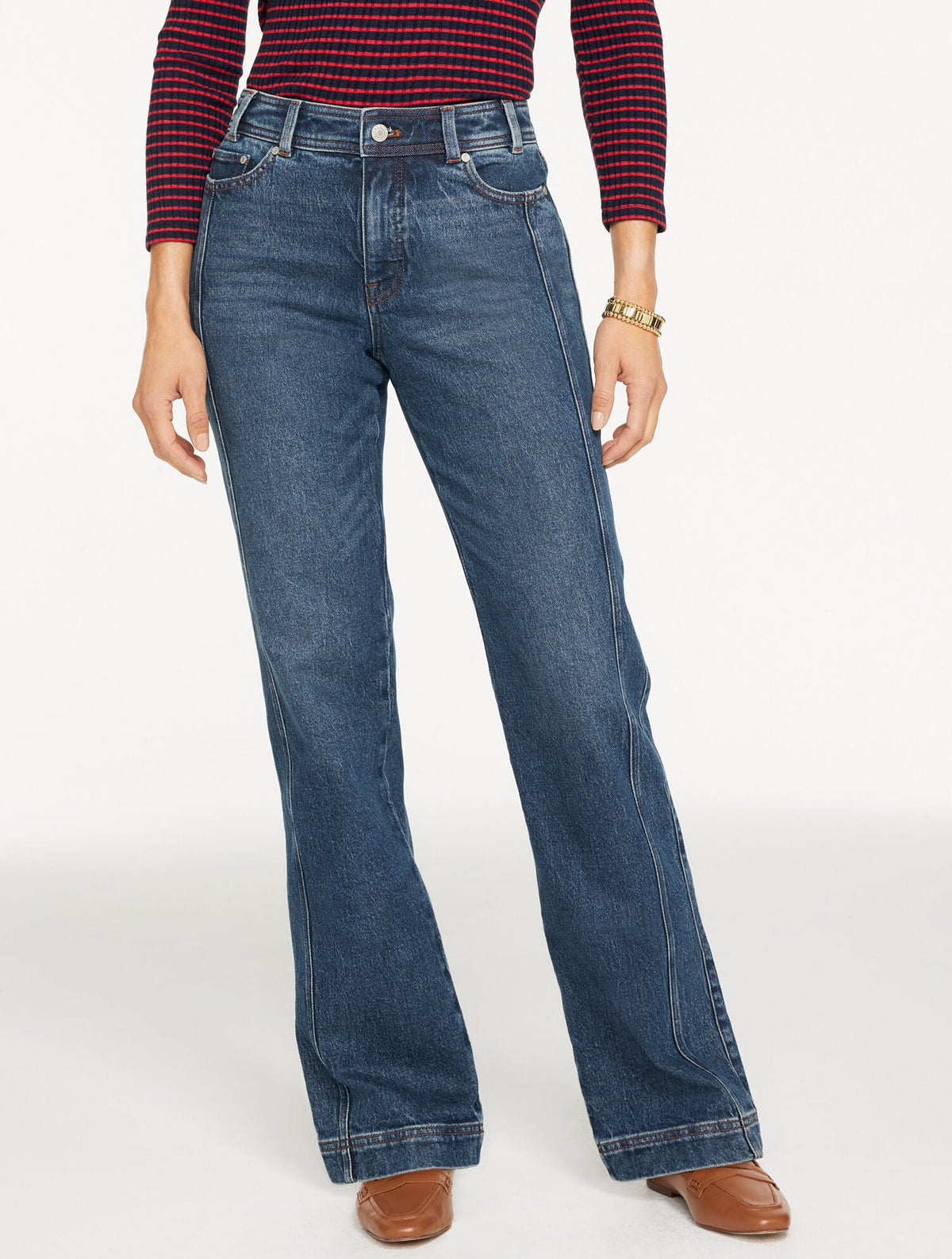 RELAXED BOOTCUT JEAN - NASH WASH | Talbots online