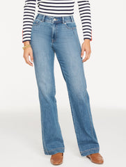 RELAXED BOOTCUT JEAN - TREADWELL WASH | Talbots near me