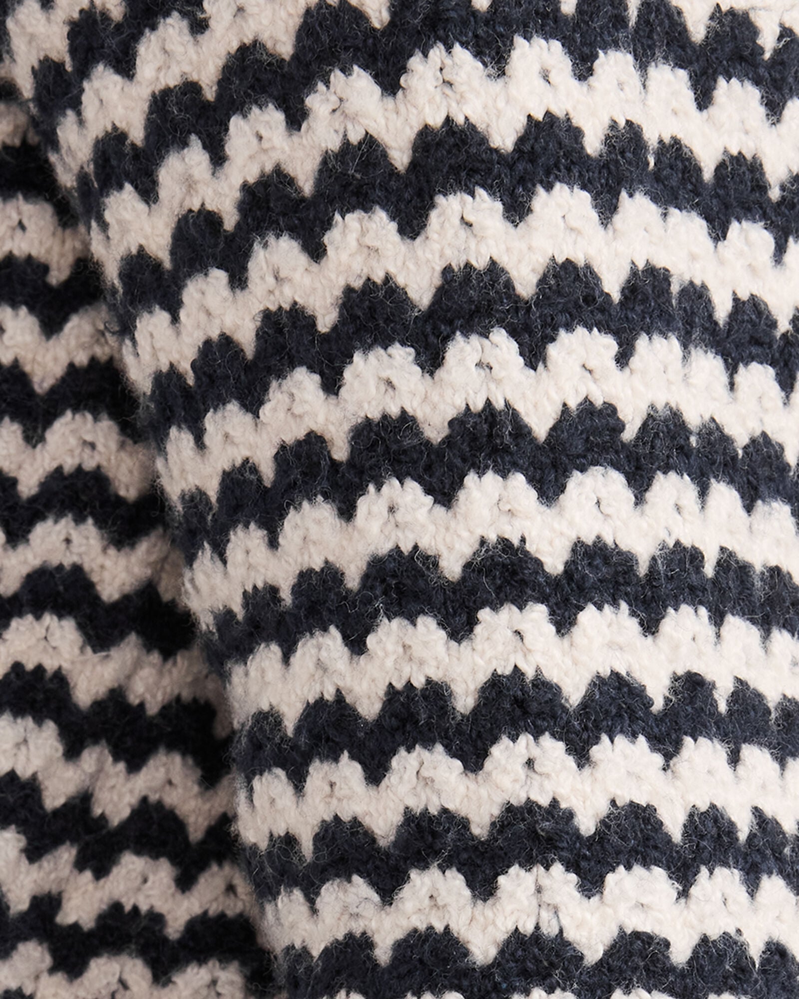 ORGANIC COTTON BLEND TWO-TONE V-NECK SWEATER | Talbots sale