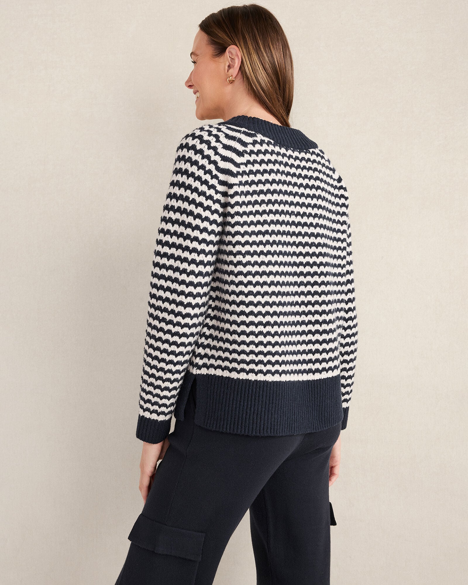 ORGANIC COTTON BLEND TWO-TONE V-NECK SWEATER | Talbots sale