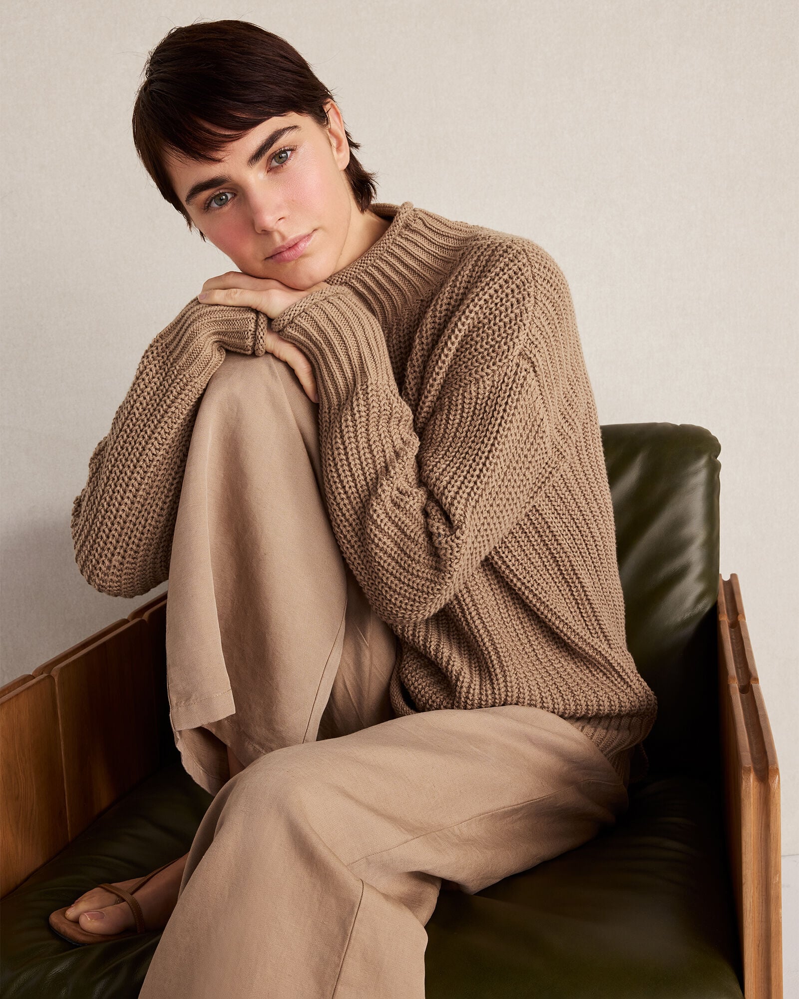 LINEN BLEND DOBBY WIDE LEG PANTS | Talbots near me